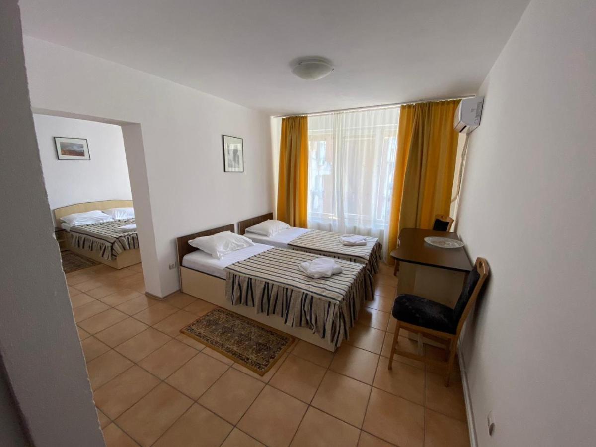 Hotel Gorj Târgu Jiu Esterno foto