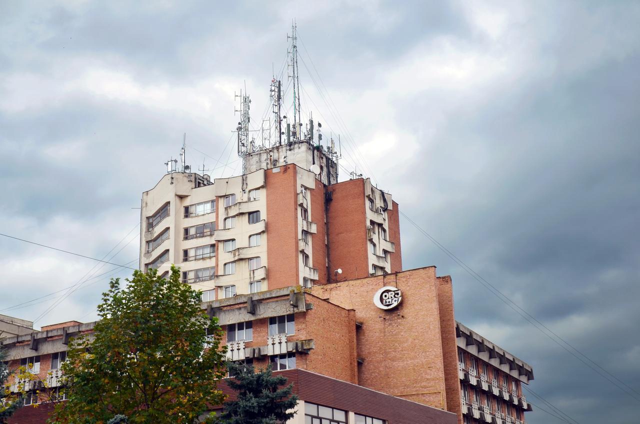 Hotel Gorj Târgu Jiu Esterno foto